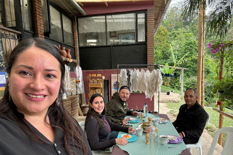 Bogotà: Coltivatore di caffè per un giorno con pranzoBogotà: Tour del caffè