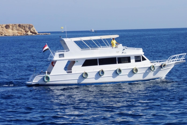 Sharm : Yacht privé de luxe avec déjeuner et boissons en optionDéjeuner de fruits de mer ou barbecue Yacht privé