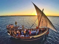 Mombasa, Dhow Cruise con cena o pranzo tours. - Hizvo