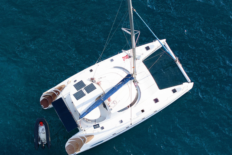 Tenerife: PRIVATE Catamaran cruise with Lunch and Drinks