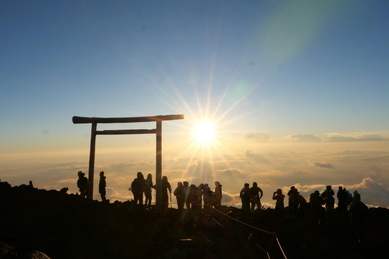 Mt Fuji 2-Day Hiking Tour With Onsen Experience From Tokyo Departure From Ueno Station