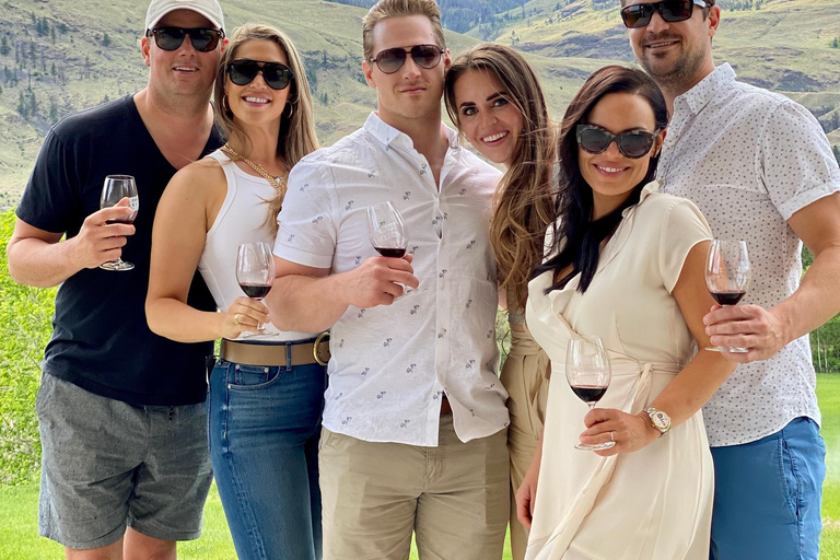 Oliver: Oliver Full Day Guided Wine Tour Oliver Full Day Guided Wine Tour