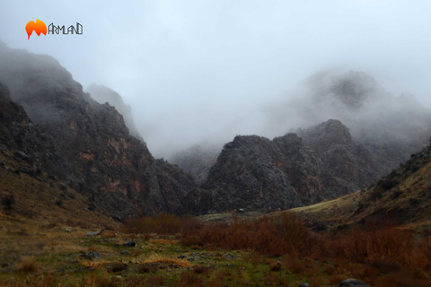 Climbing mount Tezhkar and hike in Hell Canyon