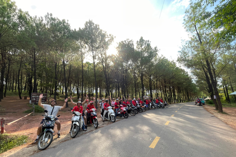 Hue halvdagsutflykt med motorcykel - riktiga Vietnam