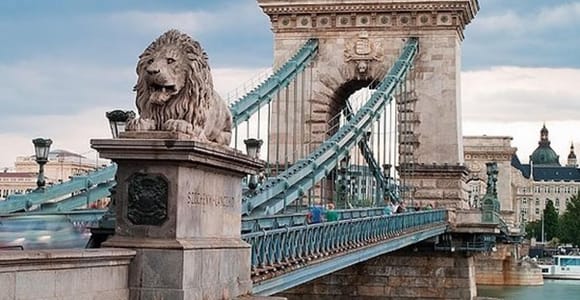Rickshaw Tour: "Reels & Stories – I'm in Budapest"