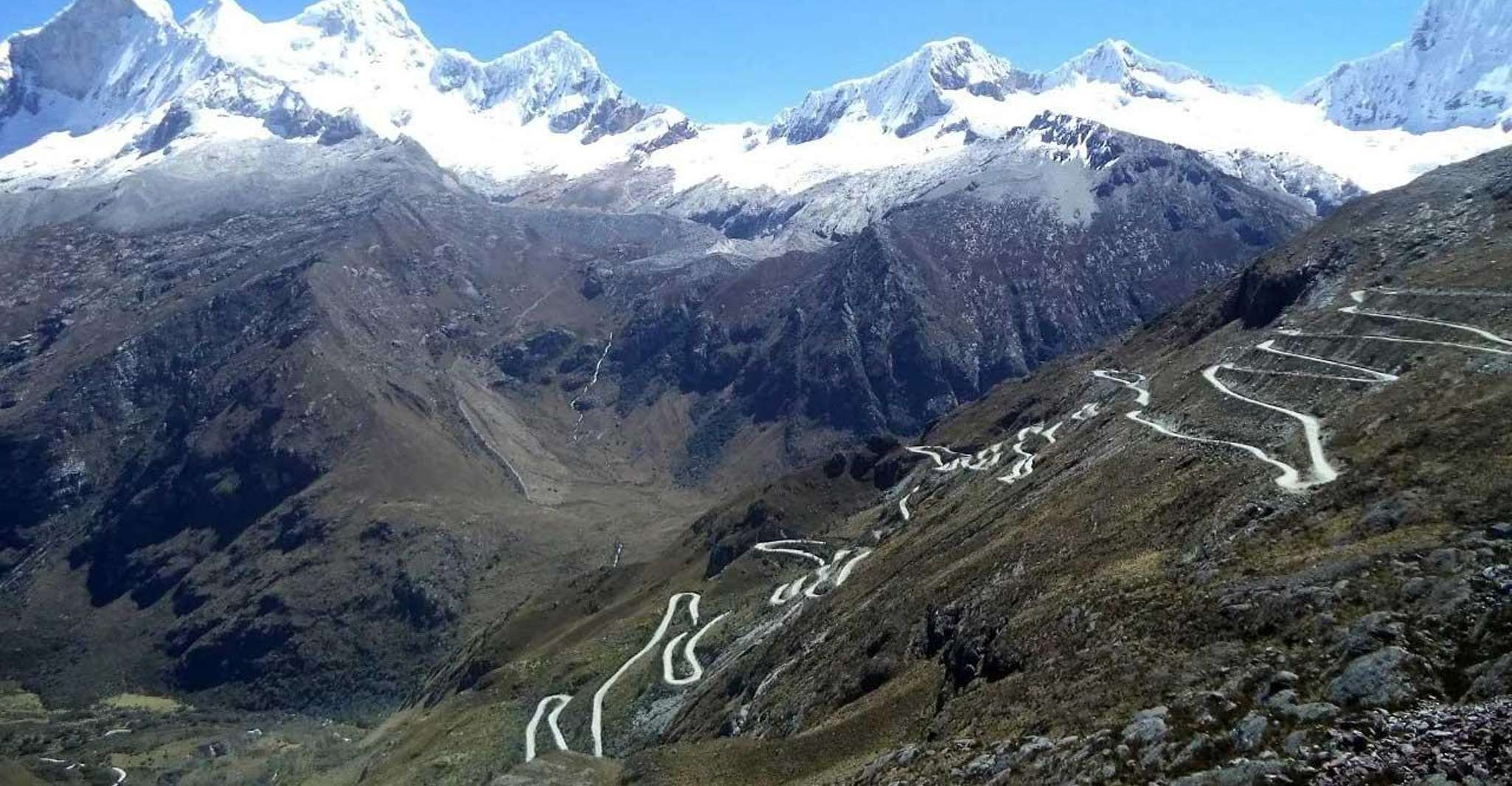 From huaraz, Trekking Santa Cruz - Llanganuco - Housity