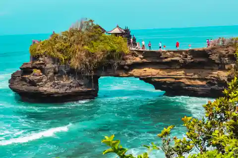 Bali : Tanah Lot, Rice Terrace, Ulun Danu & taman ayun temple