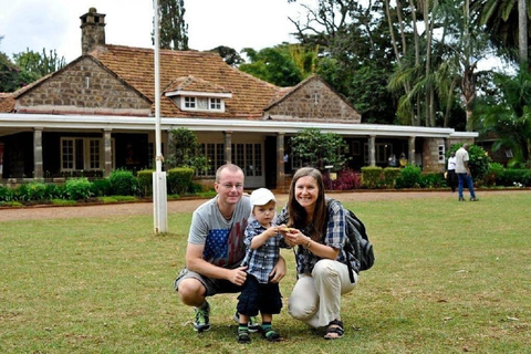 Medio día Parque Nacional de Nairobi, Karen Blixen, Centro de las Jirafas