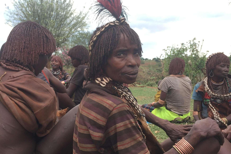 Addis Ababa: 10-Day Cultural and Tribal Routes Tour