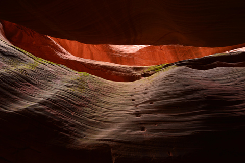 Kanab: Peek-a-Boo Slot Canyon Tour with 4x4 Ride