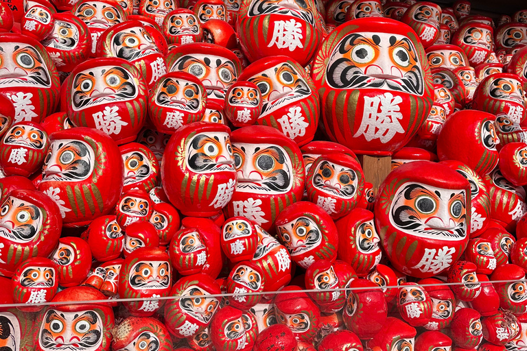 Get to know Minoo from Osaka. Katsuoji Temple, Ryuanji Waterfall and Ryuanji Temple