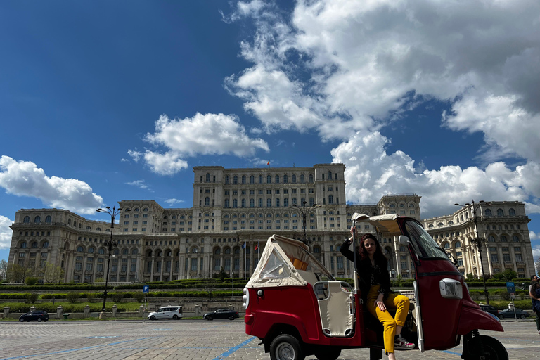 Bucharest: Tuk Tuk City TourBucharest: Tuk Tuk Communism Tour