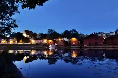 Helsinki : Visite d'une demi-journée de la ville médiévale de Porvoo (Private Premium)