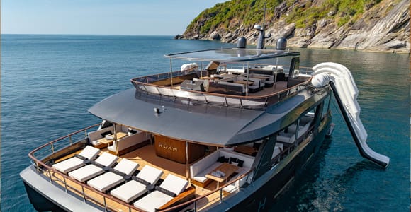 Phuket: Phi Phi Island with Buffet & DJ Party by Noah Yacht