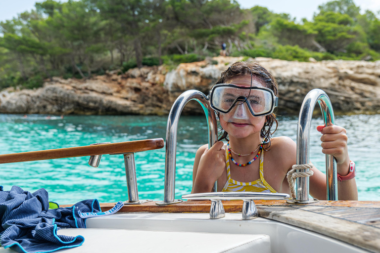From Cala Galdana, Menorca: Half-Day Boat Excursion with Local Skipper