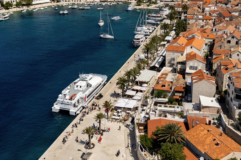Hvar: Catamaran Journey Between Hvar and Dubrovnik Dubrovnik → Hvar (One Way)
