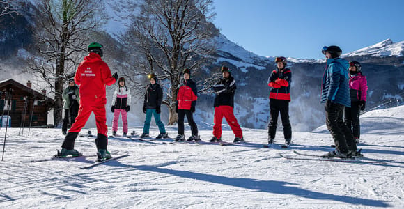 From Interlaken: Afternoon Ski Experience for Beginners