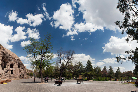 Pivate Transfer To Datong Yungang Grottoes From Beijing