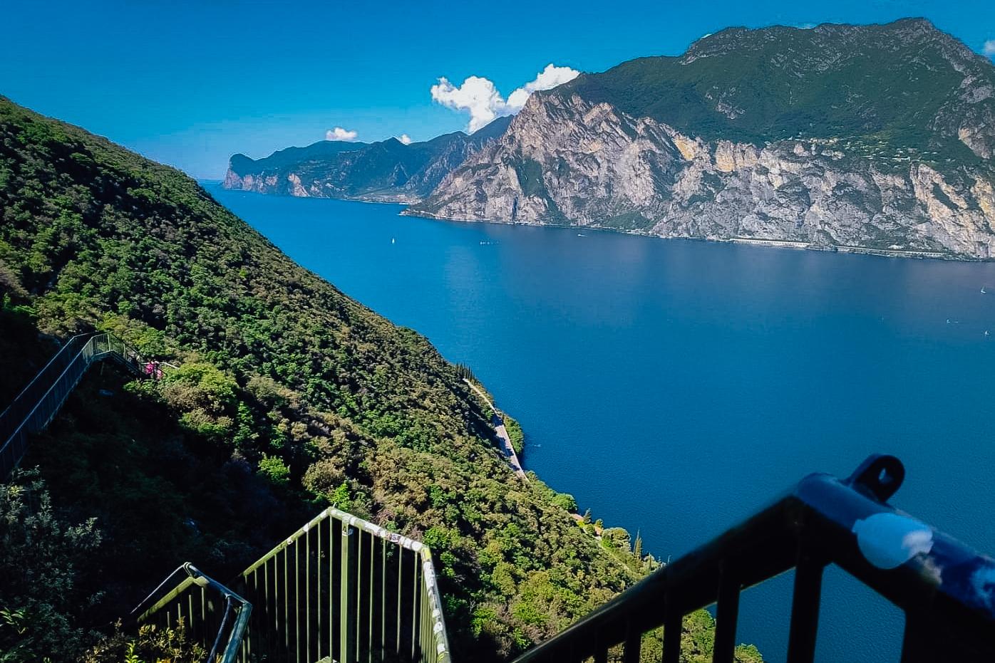 Gardasee: Tour auf dem Busatte Tempesta-Wanderweg mit Panoramablick