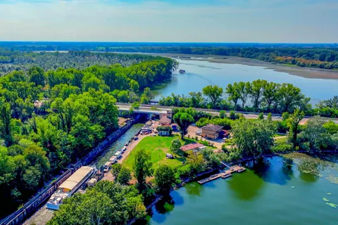 Mantua: Panoramakryssning med guide, naturoas och vattenlift