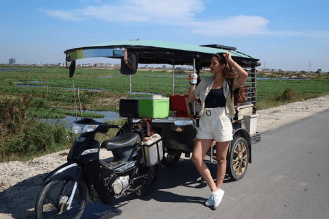 Phnom Penh: Silk Islands, Mekong River Life & Golden Temple Afternoon: Private Tour by Tuk-Tuk -English-Speaking Driver