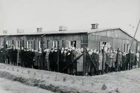 Padborg: Frøslev Camp Guided Tour with Museum Entry