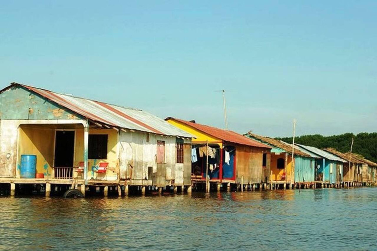 From Santa Marta: 1-Day Nueva Venecia & Ciénaga Grande Tour