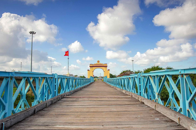 From Ninh Binh: Phong Nha-Ke Bang and Khe Sanh 2-Day Tour Full package with train ticket