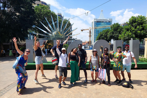 Kigali: Newcomers Welcome Experience with Local Host