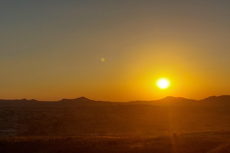 Rose Valley Sunset Hiking Tour