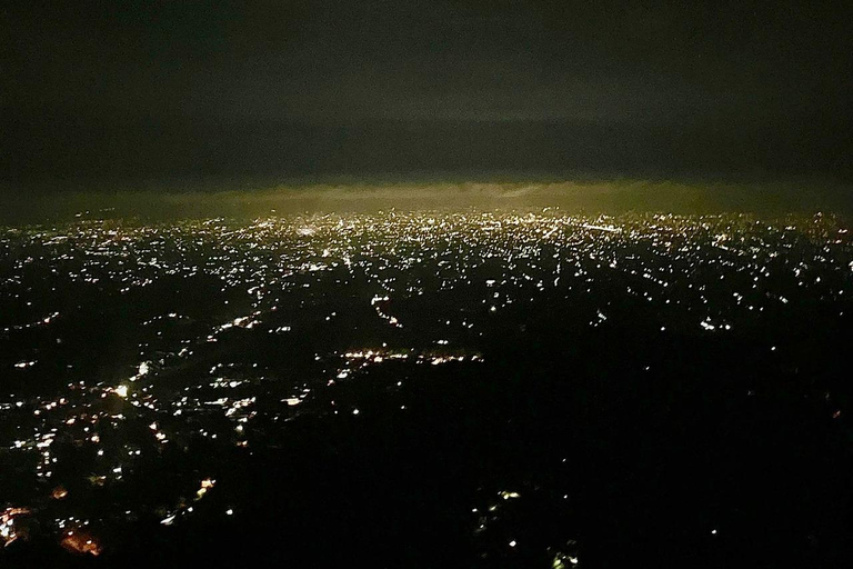 Yogyakarta : Turgo Hill - Vue imprenable sur les coulées de lave du mont MerapiYogyakarta : colline de Turgo - Vue imprenable sur le volcan Merapi