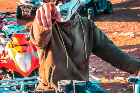 Marraquexe: Passeio de camelo ou quadriciclo no Deserto de Agafay com jantar