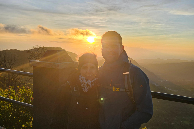 "Java Highlights: Yogyakarta to Bromo & Ijen Volcanoes"