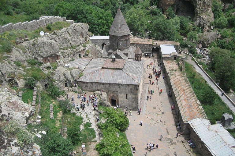 From Yerevan: Garni, Geghard & Lavash Baking Private Tour Private tour WITH guide services
