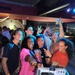 Atene: pub crawl con open bar di 1 ora e accesso VIP in un club