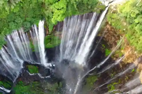 From Yogyakarta: . Tumpak Sewu,Bromo, Ijen 4-Day