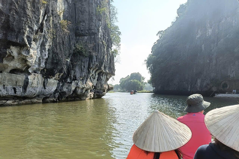 Hanoi: 2-dagars tur till Ninh Binh med boende i privathem och buss till Phong Nha