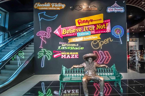 Cancun : Bus en bus à arrêts à arrêts multiples et attractions multiplesCancun : Visite à arrêts multiples de la ville et roue d'observation du ciel