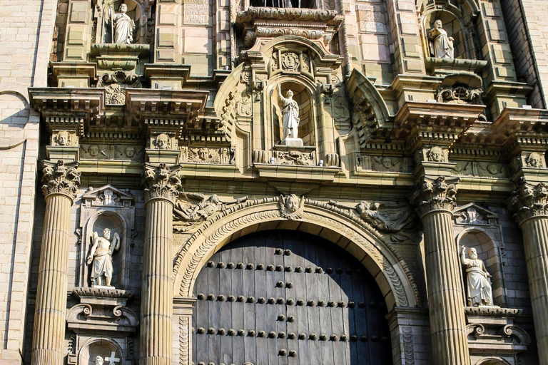 Lima: Downtown Walking Tour