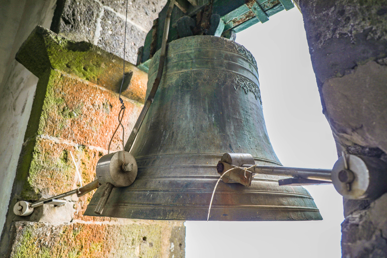 维拉弗兰卡多坎普：定居者小镇导览游中午 12 点酒店接载