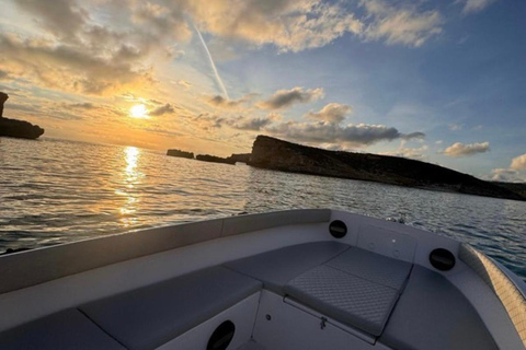 Malta: Private Boat Trip to Blue Lagoon & Crystal Lagoon 4 Hours