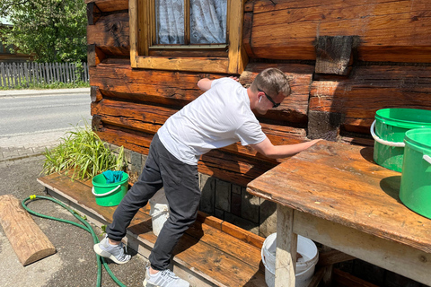 Zakopane and Thermal Bath End-to-End Travel Service Zakopane & Chochołowskie Bath - Small Group