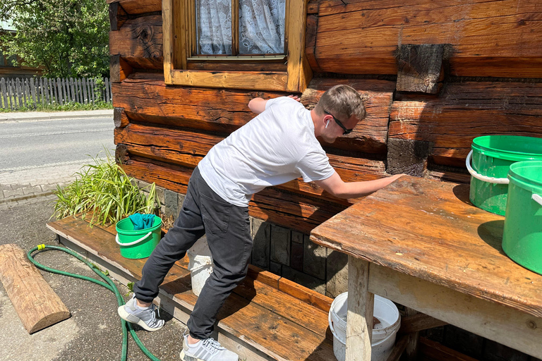 Zakopane and Thermal Bath End-to-End Travel Service Zakopane & Chochołowskie Bath - Small Group