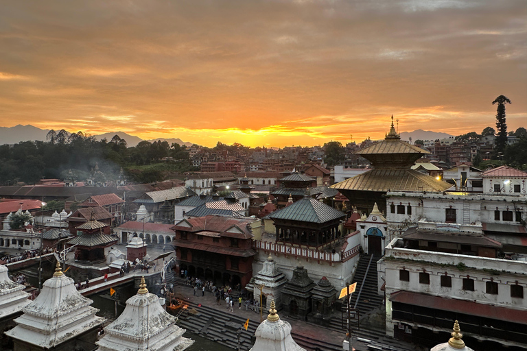 Kathmandu: Golden Hour at Pashupatinath Temple