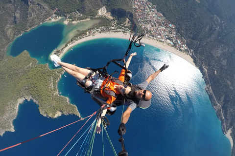 Fethiye: Babadağ Tandem Paragliding Experience over Ölüdeniz