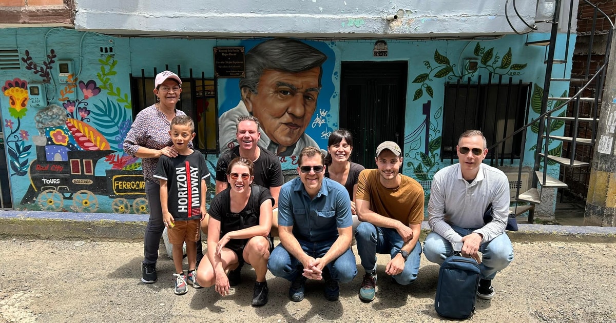 Comuna 4 Recorrido por Moravia GetYourGuide