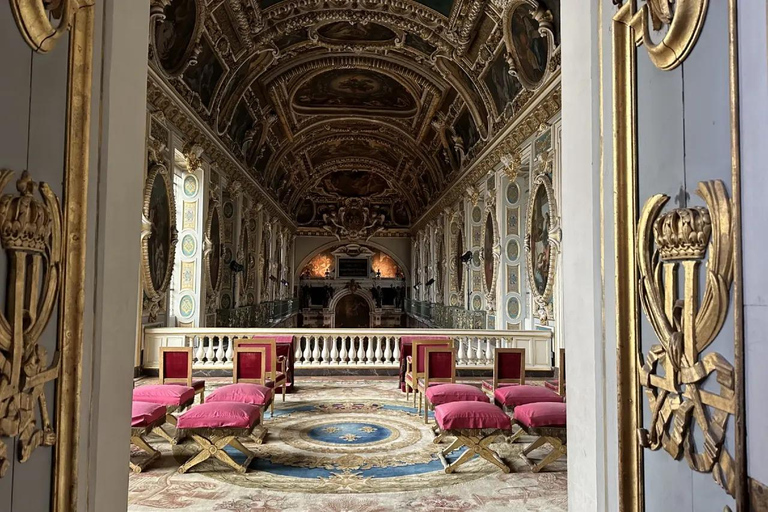 Château de Fontainebleau Half-Day Tour