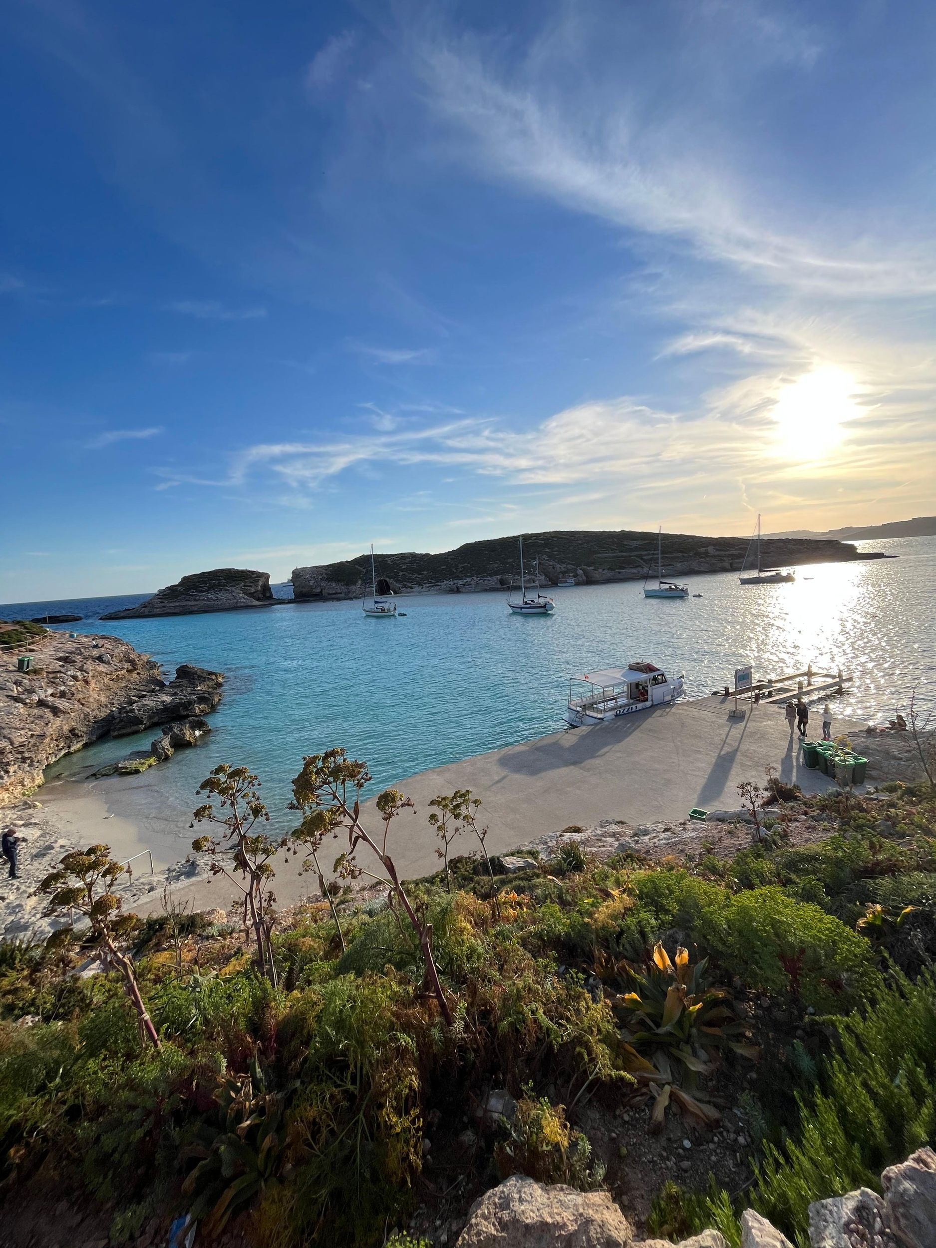 Ab Gozo: Fähre zur Blauen Lagune und nach Comino + Höhlentour