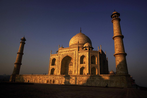 Från Agra: Halvdags soluppgångstur till Taj Mahal med Agra FortHalvdags soluppgångstur till Taj Mahal med Agra Fort från Agra