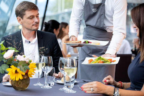 Paris: Bastille Day Celebration Cruise with 5-course Dinner